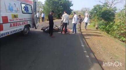 भैंसदेही: झल्लार के पास ढाबे पर अज्ञात वाहन ने बाइक सवार को टक्कर मारी, युवक गंभीर रूप से घायल