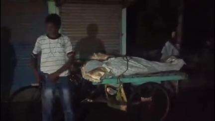 ব্যারাকপুর ২: সোদপুরে রহস্যমৃত্যু দম্পতির,ঘর থেকে ঝুলন্ত মৃত দেহ তদন্তে ঘোলা থানার পুলিশ