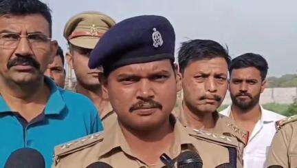 मुजफ्फरनगर:मुठभेड मे बदमाश घोलू उर्फ विवेक गिरफ्तार,बदमाश विवेक यादव को लगी पुलिस की गोली,तमंचा,कारतूस,मिर्च पाउडर बरामद