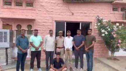 भोपालगढ़: कापरड़ा व बोरुंदा थाने में एनडीपीएस के दो मामलों में वांछित 25 हजार के इनामी बदमाश को डीएसटी जोधपुर ग्रामीण ने दबोचा