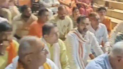 मझगवां: वीरांगना महारानी अहिल्याबाई होल्कर की 300वीं जयंती पर चित्रकूट के रामघाट पर गंगा आरती का आयोजन