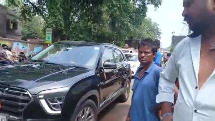 ଢେଙ୍କାନାଳ ସଦର: କାଳିଟାକ୍ସ ନିକଟରେ କାର ବାଇକ ଦୁର୍ଘଟଣାରେ ୨ ଗୁରୁତର ଜଣେ ଆହାତ