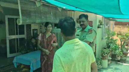अजमेर: सावित्री स्कूल के सामने चोरों ने एक डॉक्टर के घर को बनाया निशाना, पुलिस मौके पर पहुंची और मामले की जांच में जुटी