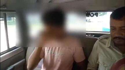 রানাঘাট ১: এক যুবতীকে ধর্ষণ ও ব্ল্যাকমেলিং এর হুমকির অভিযোগ, কামারপাড়া থেকে গ্রেফতার অভিযুক্তকে রানাঘাট আদালতে তুললো পুলিশ