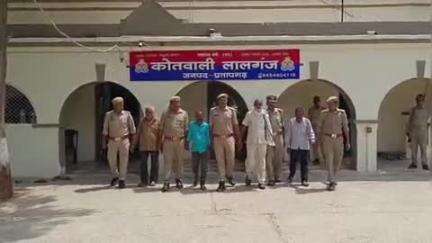 लालगंज: ककरहिया गांव में मारपीट, छेड़खानी और जानलेवा धमकी के मामले में वांछित चार अभियुक्त गिरफ्तार, भेजे गए जेल