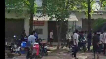 रानीगंज: रानीगंज पावर हाउस के पास ब्रेड वाहन और ट्रेलर में आमने-सामने भिड़ंत, ट्रेलर पलटी, चालक घायल, हालत गंभीर