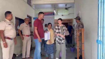 মাটিগাড়া: পাবের ইভেন্টে যোগ দিয়ে রাত্রিবাস করতে গিয়ে মাটিগাড়া থেকে গ্রেফতার ২ আফগানিস্তানের তরুনী