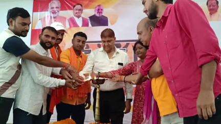 बिहार: भाजपा द्वारा आईएमए हॉल में युवा संवाद का आयोजन, मंत्री डॉ. सुनील कुमार ने किया उद्घाटन