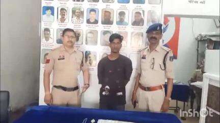 दुर्ग: रात में घर में घुसकर ₹30,000 नगदी और चांदी के जेवर चोरी करने वाले 2 नाबालिक, 1 आरोपी को पुलिस ने हिरासत में लिया