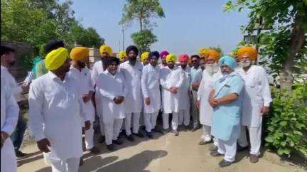 ਅੰਮ੍ਰਿਤਸਰ 2: ਜੰਡਿਆਲਾ ਗੁਰੂ ਇਲਾਕੇ ਦੇ ਵਿੱਚ ਬਿਜਲੀ ਮੰਤਰੀ ਈਟੀਓ ਨੇ 17 ਕਰੋੜ 65 ਲੱਖ ਰੁਪਏ ਦੀ ਲਾਗਤ ਦੇ ਵਿਕਾਸ ਕਾਰਜਾਂ ਦਾ ਕੀਤਾ ਗਿਆ ਉਦਘਾਟਨ