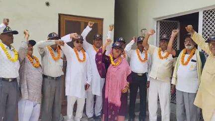 बहुजन मुक्ति पार्टी के प्रदेश सचिव का पूर्व सैनिक उत्थान एवं लोक कल्याण समिति द्वारा भाव स्वागत किया गया जय मूलनिवासी जय भारत जय भीम जय संविधान।