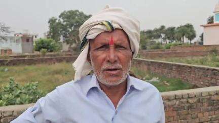 संभल: भवन गांव में ग्रामीण ने बताया कि ग्राम सभा की जमीन पर अवैध तरीके से बना मकान, अधिकारियों से की गई शिकायत