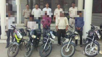 त्योंदा: त्योंदा पुलिस ने चोरी की पाँच मोटरसाइकिलें बरामद की, आरोपी गिरफ्तार