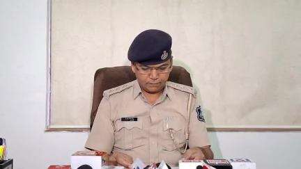 અમદાવાદ શહેર: આનંદનગરમાં ફાયનાન્સ કંપનીની કાર બાબતે મારામારી કરનાર આરોપી અંગે ACP એસ. એમ પટેલે કર્યા ખુલાસા