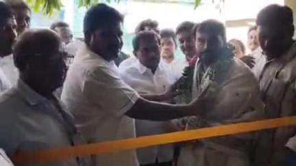 పులివెందుల: వేంపల్లి లో రేషన్ పంపిణీ కార్యక్రమాన్ని ప్రారంభించిన టిడిపి వేంపల్లి మండల పరిశీలకుడు రఘునాథ్ రెడ్డి