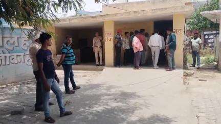 शाहजहांपुर: रामचन्द्र मिशन आश्रम के सामने हरदोई बाईपास पर सड़क हादसे में घायल 58 वर्षीय व्यक्ति की उपचार के दौरान हुई मौत
