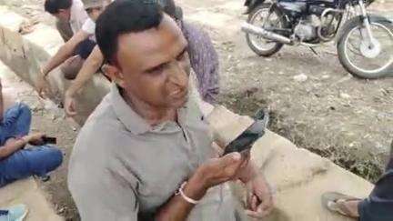 बागीदौरा: सुरवानिया में माही की छोटी कैनाल के घटिया निर्माण पर किसानों ने किया विरोध