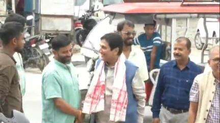 নলবাৰী: চহৰত সচেতন নাগৰিক সমাজৰ উদ্যোগত ৰাজ্যৰ শেহতীয়া পৰিস্থিতিক লৈ বিশেষ আলোচনা চক্ৰ
