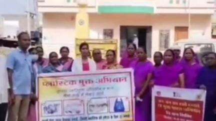 बुरहानपुर नगर: इच्छापुर में निकाली गई प्लास्टिक जागरूकता रैली, जिला पंचायत CEO ने दी जानकारी