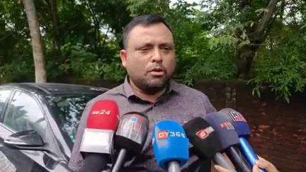 বঙাইগাঁও ভাগ: বাংলাদেশী বুলি লোকৰ উপৰত অত্যাচাৰ কৰি আছে চৰকাৰে চহৰত মন্তব্য AAMSU ৰ কেন্দ্ৰীয় সভাপতি ৰেজাউল কৰিম সৰকাৰৰ