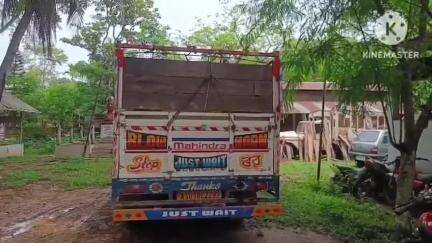 সোণাৰি: সোণাৰিত আৰক্ষীৰ জালত অবৈধ গৰু  সৰবৰাহকাৰী , সোণাৰি আৰক্ষীয়ে জব্দ কৰে ১১ টাকৈ গৰু