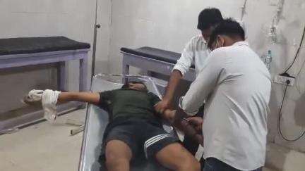 मुरैना नगर: छतरीपुरा में मजदूरी करते समय जहरीले कीड़े के काटने से मजदूर बेहोश, ज़िला अस्पताल में भर्ती