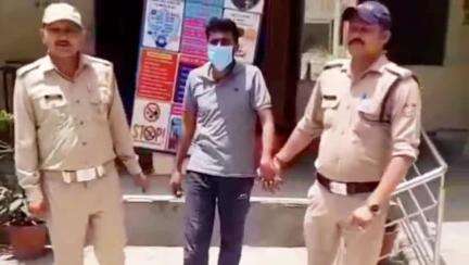 देहरादून: पटेल नगर थाना पुलिस ने क्षेत्र से गिरफ्तार अभियुक्त को कोर्ट में किया पेश, भेजा गया जेल