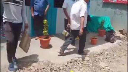 मालेगाव: बस स्थानक येथे एसटी महामंडळाचा 77 वा वर्धापन दिवस कर्मचाऱ्यांच्या वतीने केला साजरा