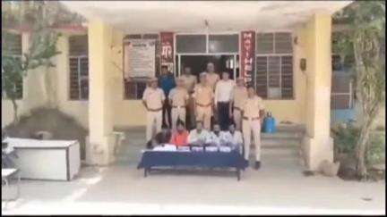 किशनगंज: किशनगंज में डकैती की योजना बनाते हुए किशनगंज पुलिस ने 5 बदमाशों को किया गिरफ्तार