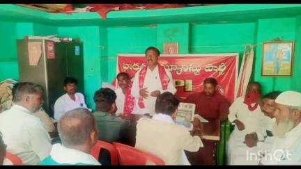 ఆలూరు: ఆస్పరిలో ఉపాధి హామీ కూలీల సమస్యలు పరిష్కరించండి: సిపిఐ జిల్లా కార్యదర్శి గిడ్డయ్య