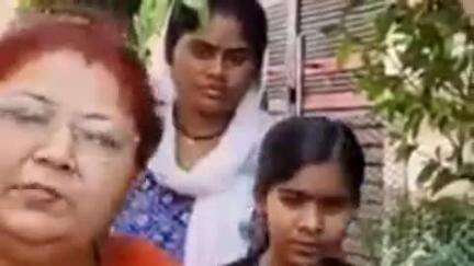 अम्बाला: पिछले 10 साल से  अम्बाला के दशमेश नगर का गली कच्ची ,स्थाई निवासी मॉनसून से पहले पक्का करने की कर रहे मांग
#jansamsya