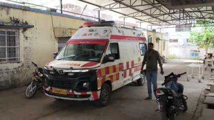 बीना: ग्राम देहरी में 22 वर्षीय युवती ने खाया ज़हर, जिला अस्पताल किया गया रेफर