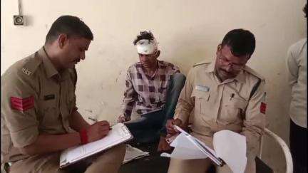 बुरहानपुर नगर: खातला में दो बाइकों के बीच हुई टक्कर, एक युवक हुआ घायल