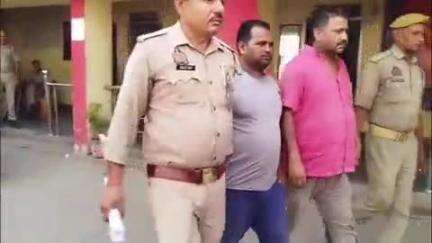 कासगंज: गैंगस्टर एक्ट के मामले में वांछित 2 आरोपियों को सदर कोतवाली पुलिस ने किया गिरफ्तार, जिला न्यायालय में पेश किया