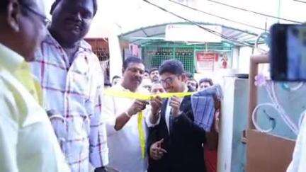 మార్కాపురం: రేషన్ షాపుల వద్ద బియ్యము నిత్యవసర వస్తువులు పంపిణీ కార్యక్రమాన్ని ప్రారంభించిన ఎమ్మెల్యే కందుల నారాయణరెడ్డి