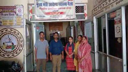 आंवला: आंवला में अर्बन प्राथमिक स्वास्थ्य केन्द्र पर मुख्यमंत्री आरोग्य मेले का हुआ आयोजन, 40 रोगियों का किया गया उपचार