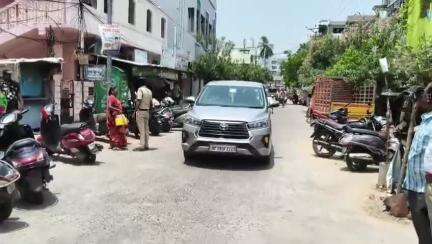 రేషన్ మాఫియాను అరికట్టేందుకే డీలర్ల ద్వారా రేషన్ పంపిణీ. కాకినాడ సిటీ ఎమ్మెల్యే కొండబాబు