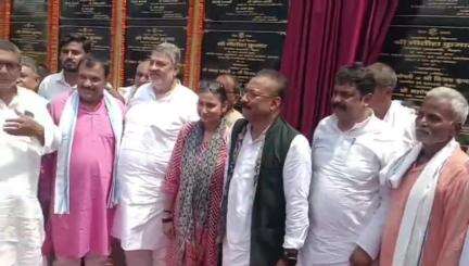 कल्याणपुर: कल्याणपुर प्रखंड के कालाजार भवन मैदान में जन संवाद कार्यक्रम आयोजित, योजनाओं पर हुई चर्चा