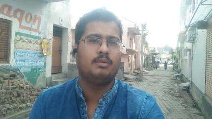 खबर औरैया से पढीन दरवाजा निवासी युवक ने गैस कंपनी पर गली में गड्ढा करने का लगाया आरोप हो रही परेशानी नहीं दे रही ध्यान