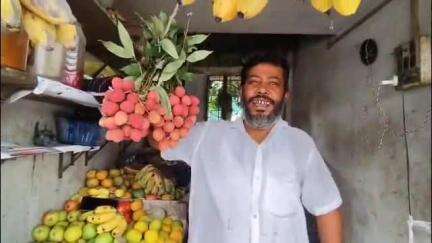 চাকদা: জামাই ষষ্ঠীর দিনে বাজার দর নিয়ন্ত্রণেচাকদা ও শিমুরালির মাছ ও ফলের বাজার, কিছুটা স্বস্তি দিলো মানুষকে