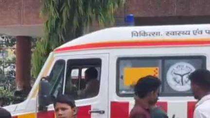 बहराइच: डिवाइन ग्रेस स्कूल के पास ई-रिक्शा पलटने से महिला की मौत, पुलिस ने अज्ञात चालक के खिलाफ किया मुकदमा दर्ज