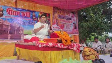 लंभुआ: लंभुआ स्थित धोपाप धाम में श्री राम कथा के तीसरे दिन कथा वाचक दिलीप कृष्ण भारद्वाज ने कहा कि देवताओं पर जब बड़ा अत्याचार