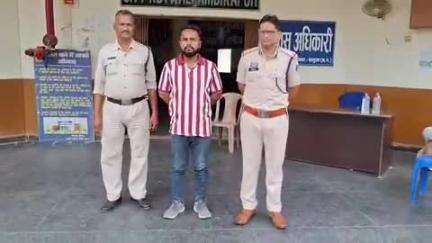 अंबिकापुर: सरगुजा पुलिस की बड़ी कार्रवाई, क्रिकेट सट्टेबाजी में फर्जी खाता खोलकर अवैध धन के लेन-देन में आरोपी गिरफ्तार