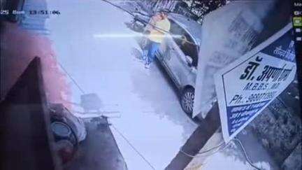लाडपुरा: दादाबाड़ी इलाके में पार्क में बैठे युवक युवती को टोकने पर युवक पर चाकू से हमले का प्रयास, सीसीटीवी फुटेज आया सामने