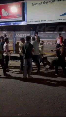 गोविंदगढ़: गोविंदगढ़ में पुलिस द्वारा सिख युवक को बाल पकड़कर ले जाने का वीडियो हुआ वायरल, सिख समुदाय में भारी आक्रोश