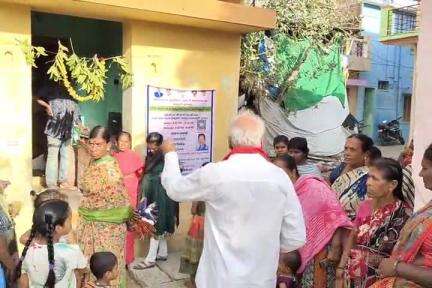 పుంగనూరు: బయోమెట్రిక్ తీసుకొని. నిత్యావసర సరుకులు పంపిణీ చేయని రేషన్ షాప్ నిర్వాహకుడు. అధికారులు చర్యలు తీసుకోవాలి. #localissue