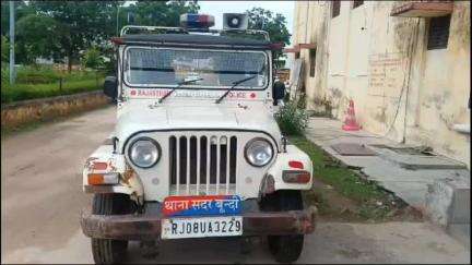 बूंदी: सदर थाना क्षेत्र के कृषिमंडी रोड पर मिला शव, परिवारजनों ने हत्या का आरोप लगाया, पुलिस ने पोस्टमार्टम कराया