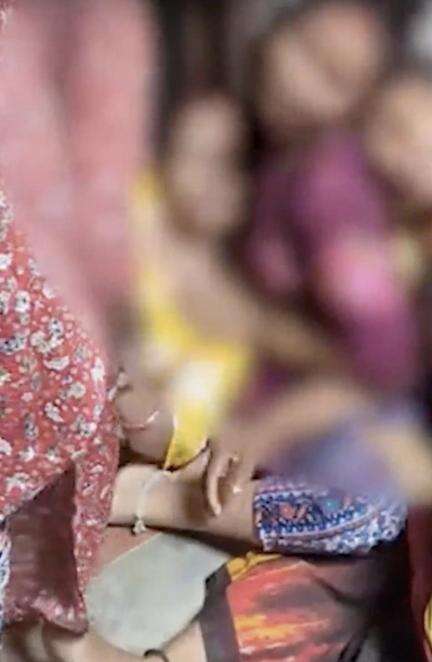 বিহারে লাইব্রেরিতে যুবতিকে গণধর্ষণ, সেক্সবর্ধক ওষুধের ওভারডোজ়ের কারণে মৃত্যু