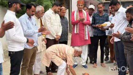 हुज़ूर: रीवा: ढेकहा वार्ड में भाजपा जिलाध्यक्ष वीरेंद्र गुप्ता की मौजूदगी में ₹10 लाख के निर्माण कार्य का लोकार्पण