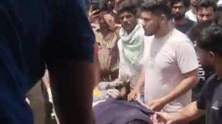 हरिद्वार: धनपुरा चौक के पास तेज रफ्तार डंपर ने बाइक सवार को मारी टक्कर, युवक की हुई दर्दनाक मौत